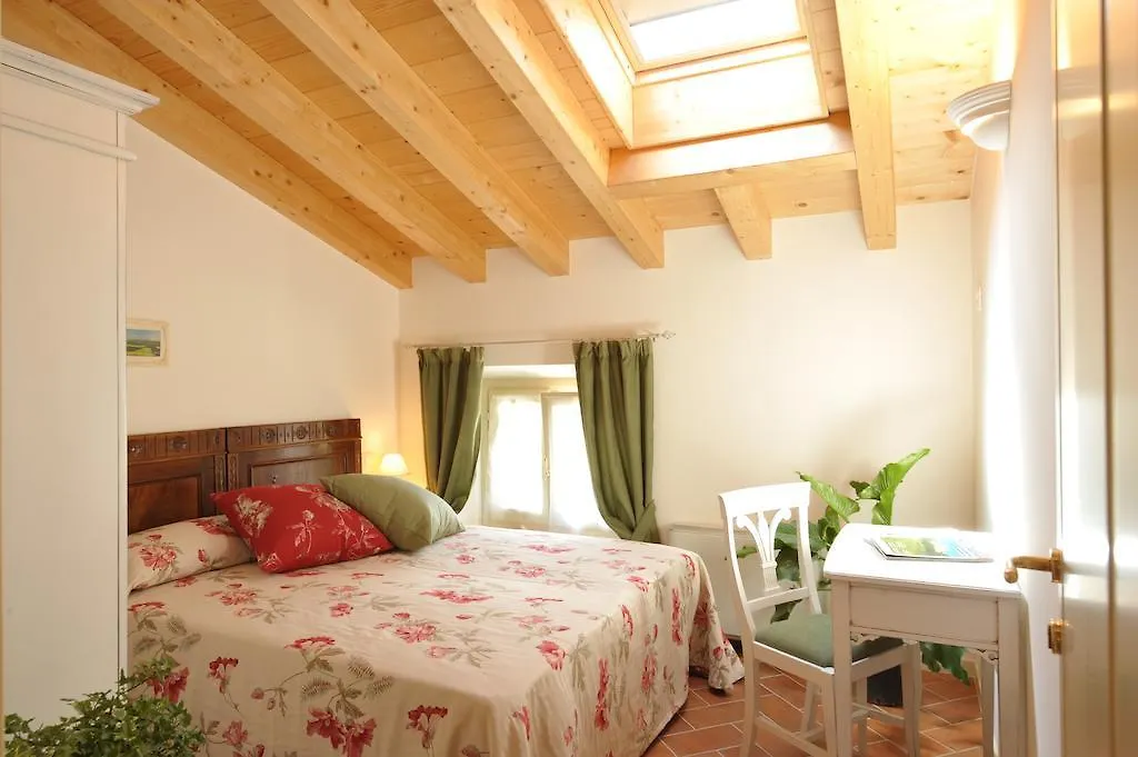 *** Bed & Breakfast Le Camere Di Virgilio Monzambano Italy